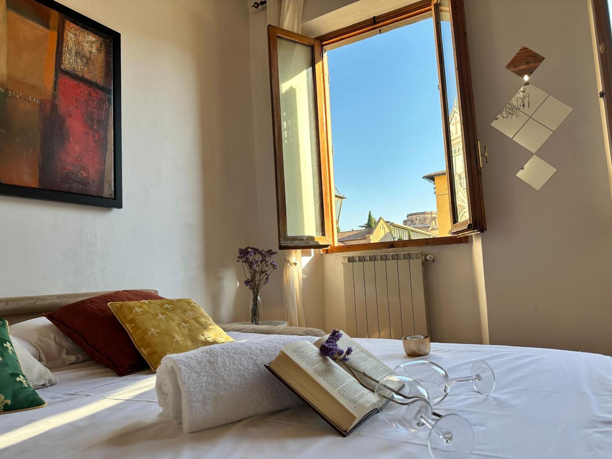 Luxurious View On Santa Croce Apartment Florence Ngoại thất bức ảnh